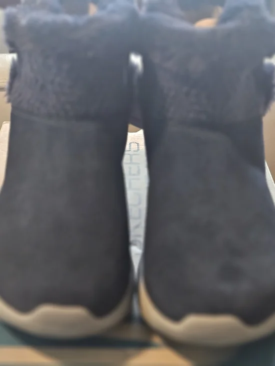 Skechers Navy Blue Faux Fur Ankle Booties - Picture 3 of 6